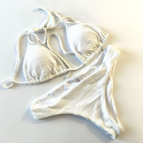 Unbranded Other - white textured bikini with sarong 3 piece womens large resort swimwear beachclub